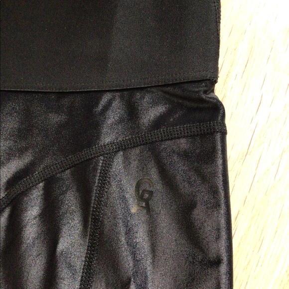 GOOD AMERICA ACTIVE ESSENTIAL BIKE SHORT🎀 - Picture 10 of 11